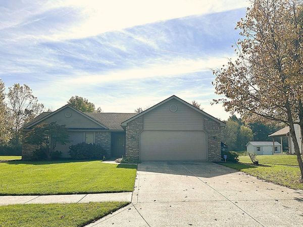 1636 Monet Cove, Fort Wayne, IN 46845