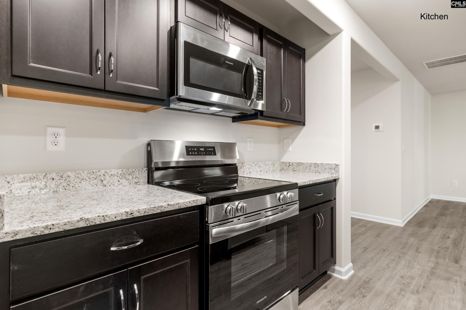 1707 Evans Drive  Photo 5