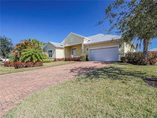 6400 Nevis Court, Vero Beach, FL 32967