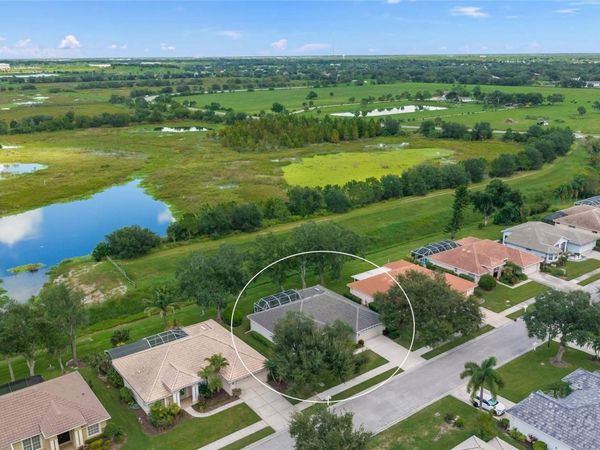 6704 DEERING CIRCLE , SARASOTA, FL 34240