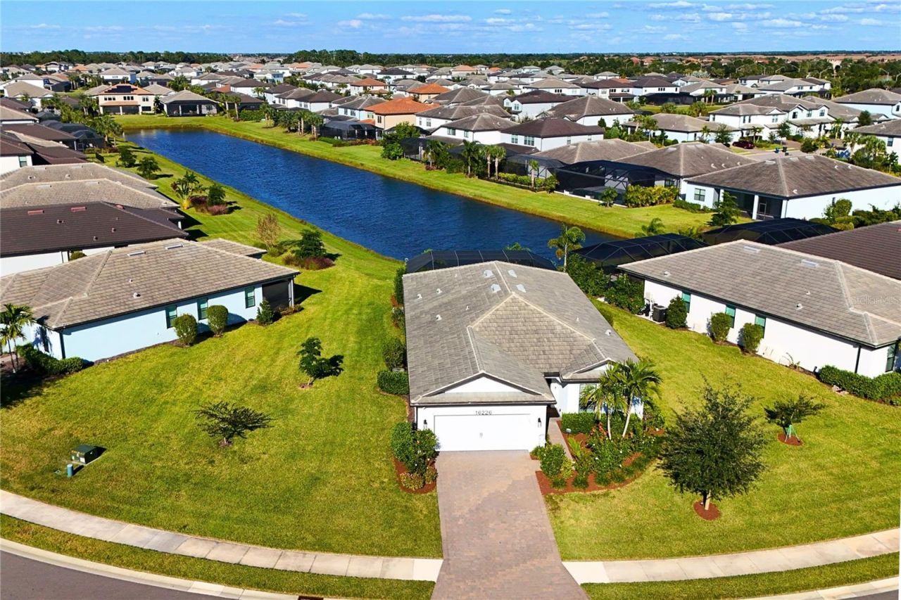 16226 Hidden Oak Loop , Lakewood Ranch, FL 34211 Photo
