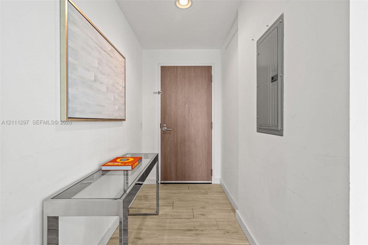 601 NE 27th St , Unit 1704, Miami, FL 33137 Photo