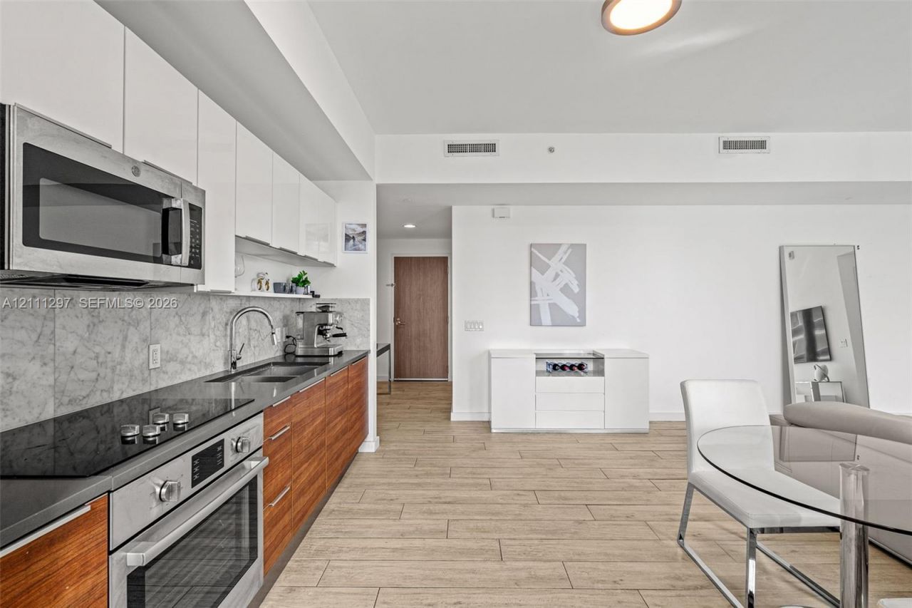 601 NE 27th St , Unit 1704, Miami, FL 33137 Photo