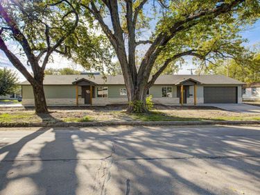 201 S Vine, Wichita, KS 67213