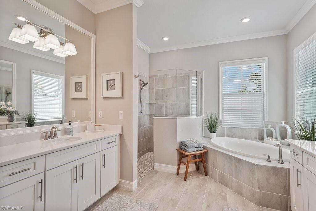 14316 Blue Bay Cir , Estero, FL 33928 Photo