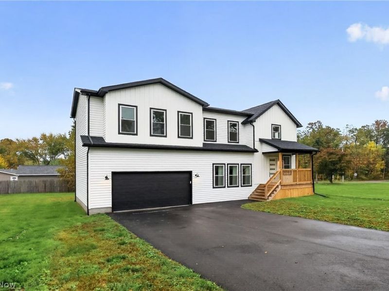 3935 Flory Avenue SE, Warren, OH 44484 Photo 1