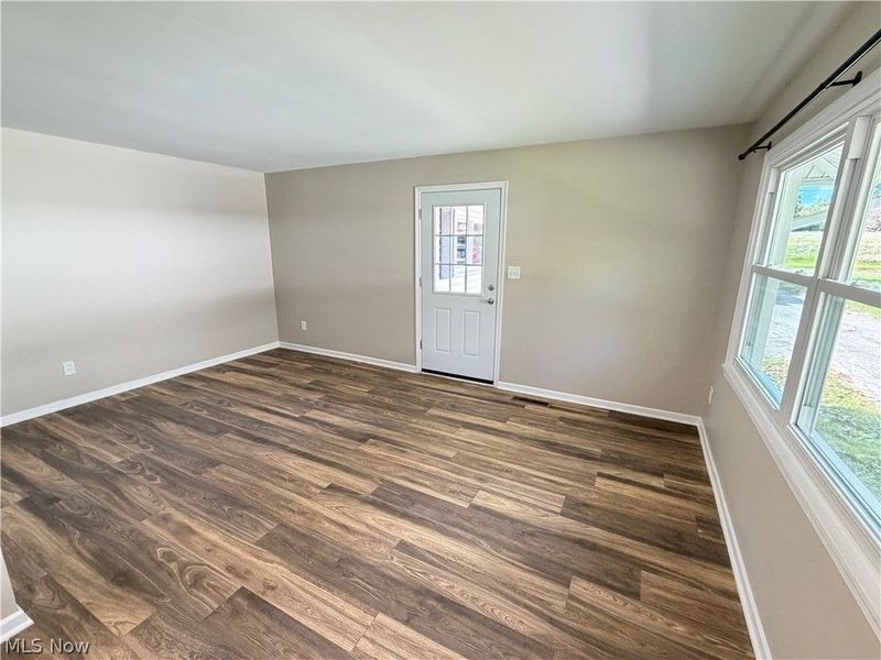 331 Rosemont Avenue, Unit 1, Austintown, OH 44515 Photo 3