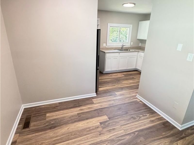 331 Rosemont Avenue, Unit 1, Austintown, OH 44515 Photo 6