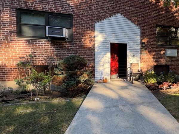 80-59 Shore Parkway, Unit 1R, Howard Beach, NY 11414