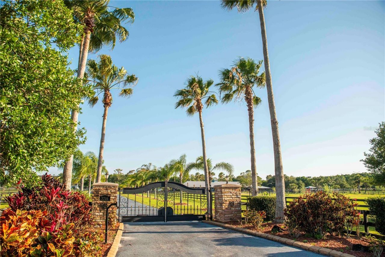 7710 Cow Camp Lane, Sarasota, FL 34240 Photo