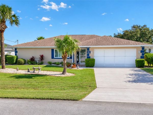 43 CHRISTOPHER COURT , PALM COAST, FL 32137