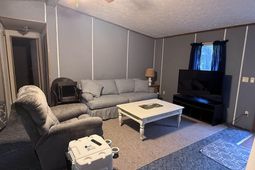619 Mcgee Dr. photo 4