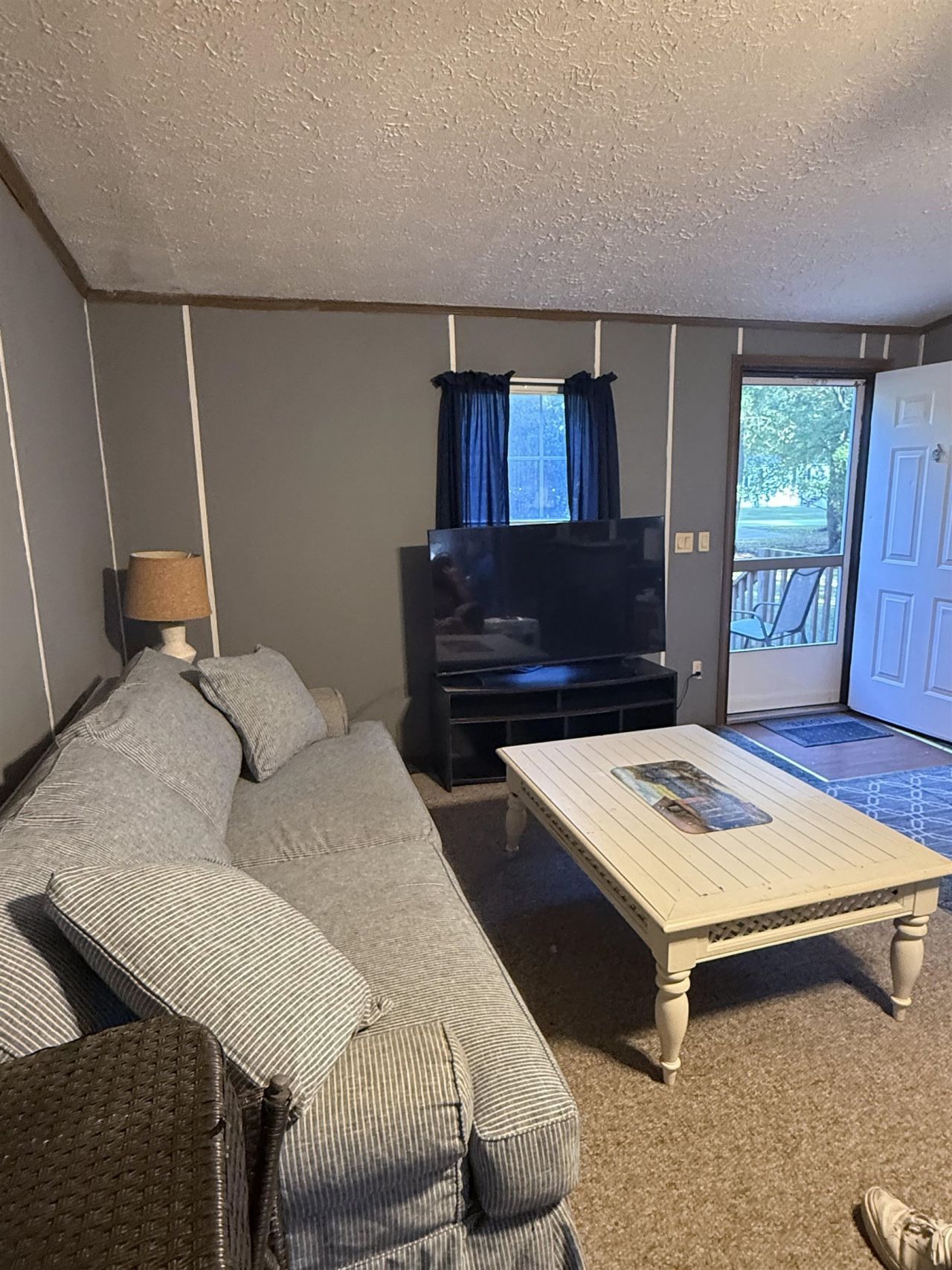 619 Mcgee Dr. Photo 4