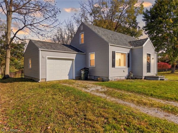 123 32nd Street SW, Canton, OH 44706