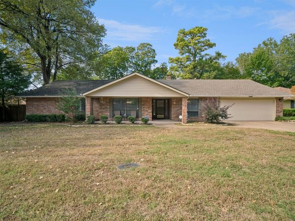 8410 S Indianapolis Avenue , Tulsa, OK 74137