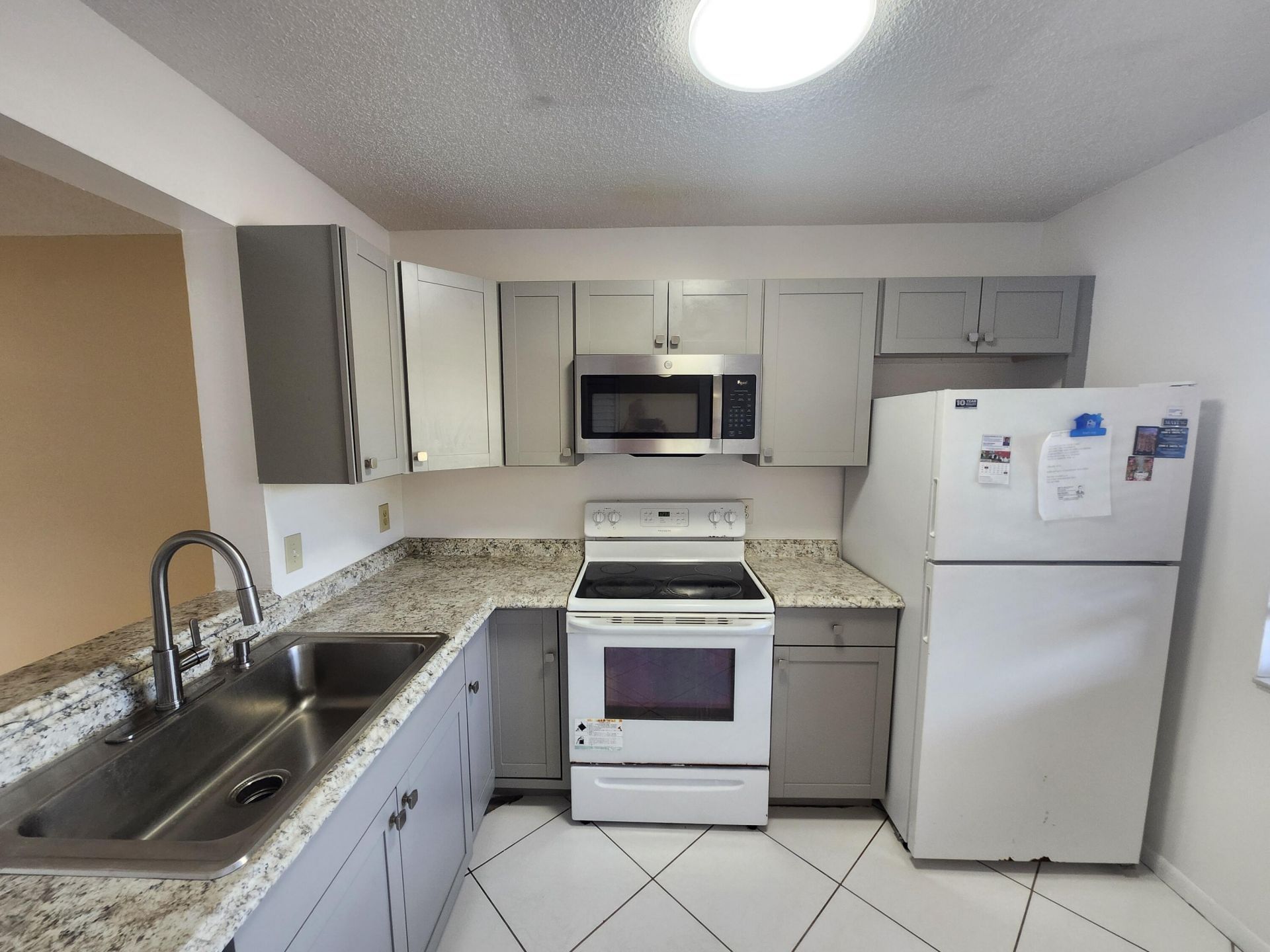 8540 N Sherman Circle, Unit 201, Miramar, FL 33025 Photo