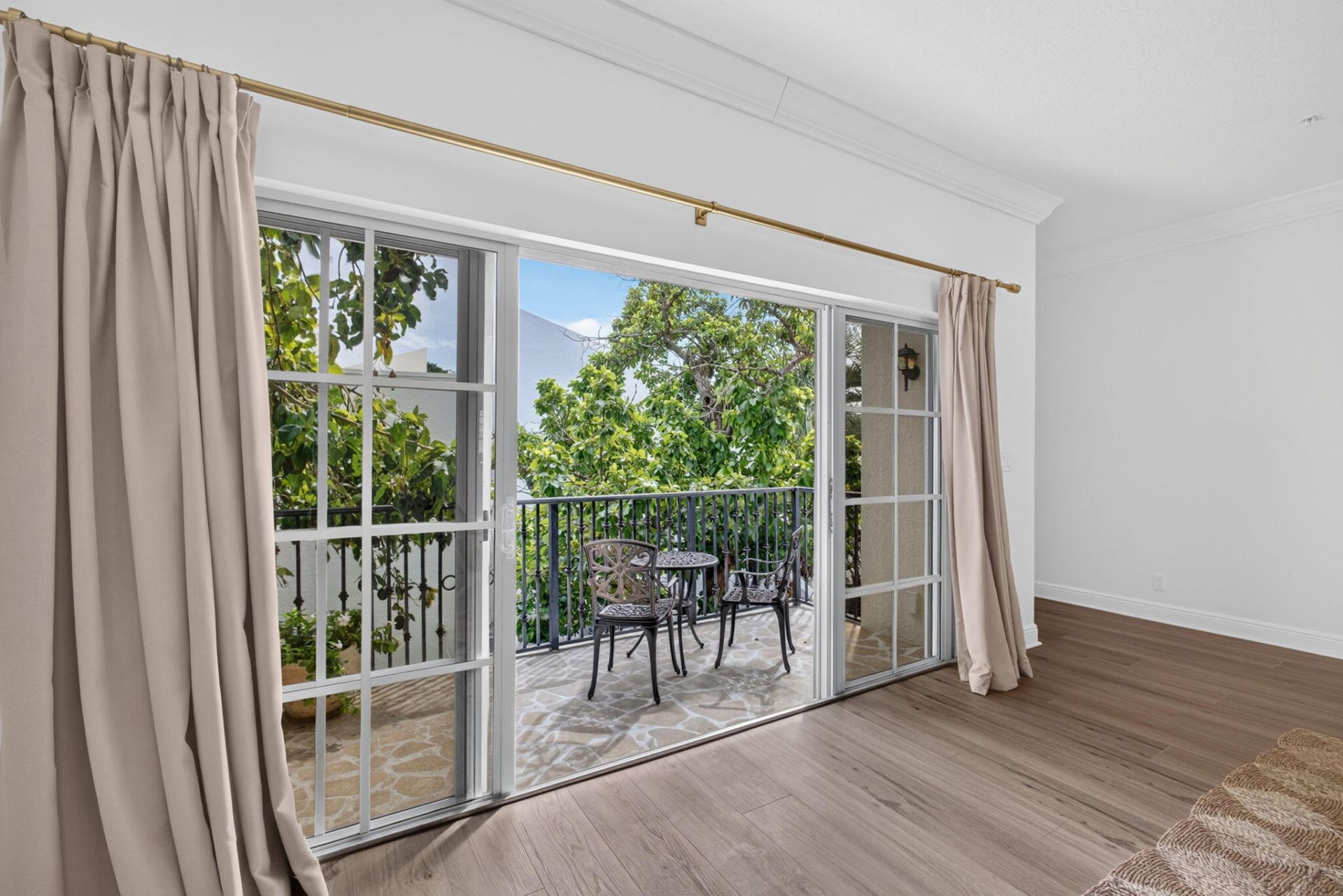 1950 Presidential Way, Unit 10, West Palm Beach, FL 33401 Photo