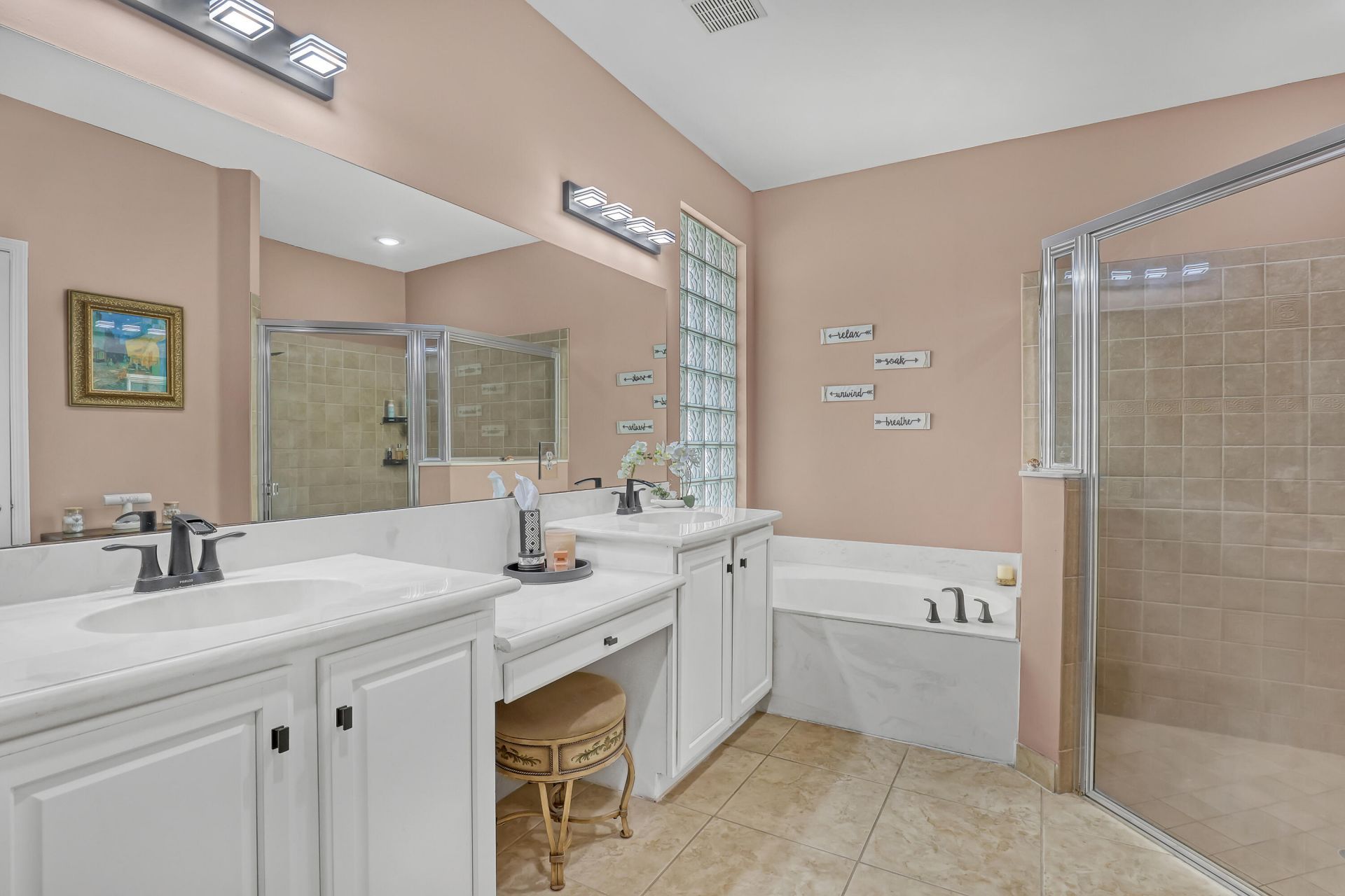 762 Gazetta Way, West Palm Beach, FL 33413 Photo