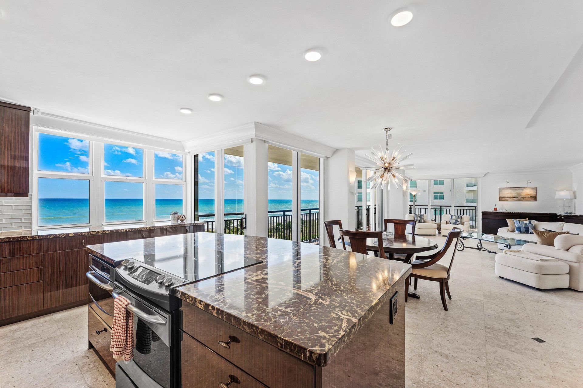 2000 S Ocean Boulevard, Unit 6A, Boca Raton, FL 33432 Photo