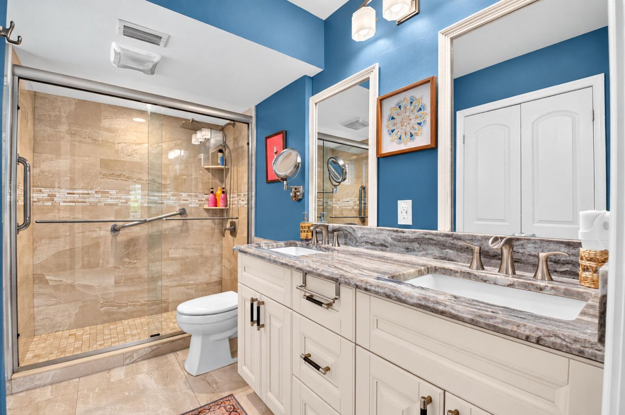 250 John F Kennedy Drive, Unit 208, Atlantis, FL 33462 Photo