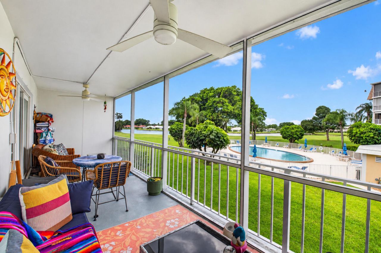250 John F Kennedy Drive, Unit 208, Atlantis, FL 33462 Photo