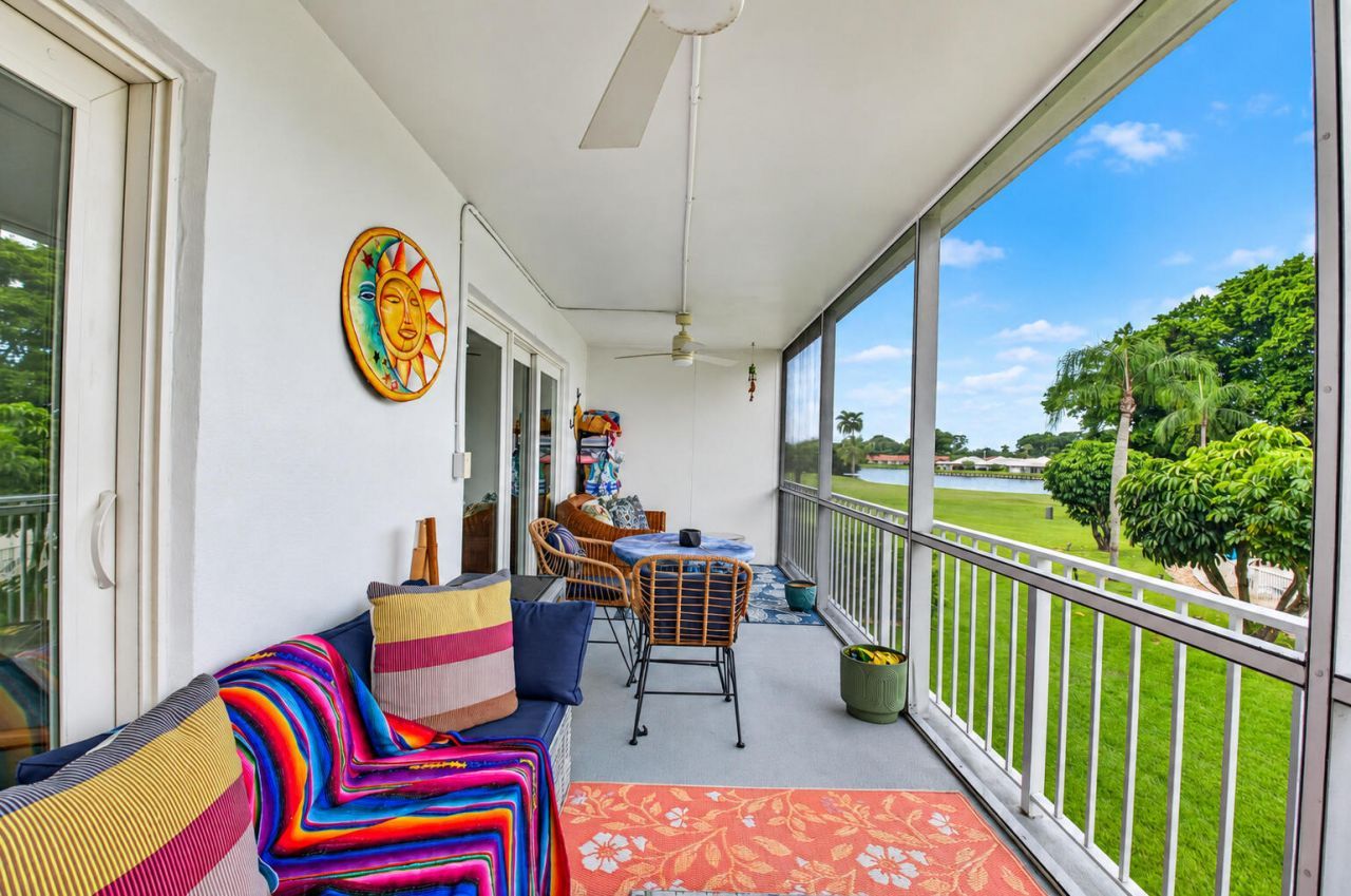 250 John F Kennedy Drive, Unit 208, Atlantis, FL 33462 Photo