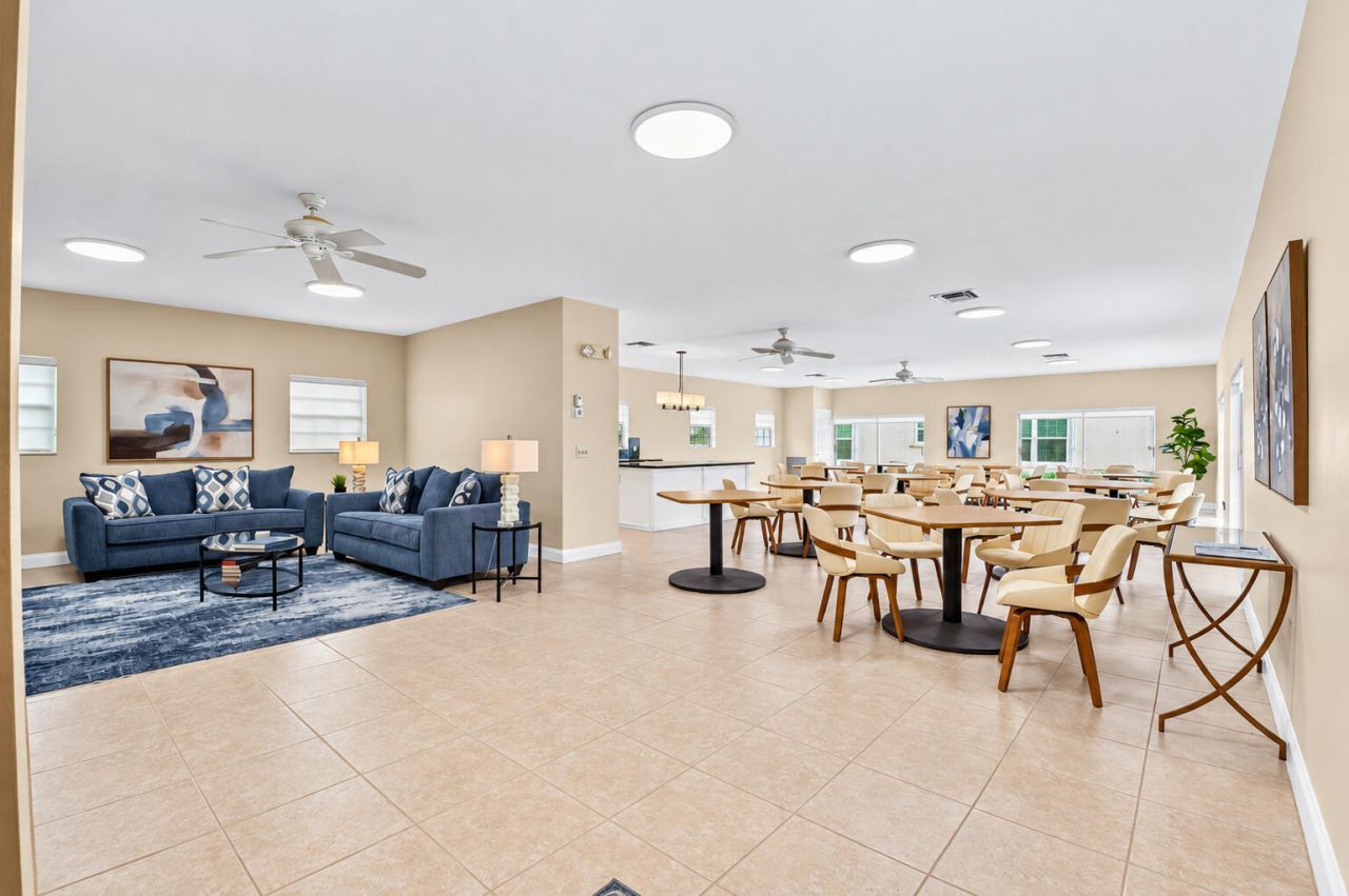 250 John F Kennedy Drive, Unit 208, Atlantis, FL 33462 Photo