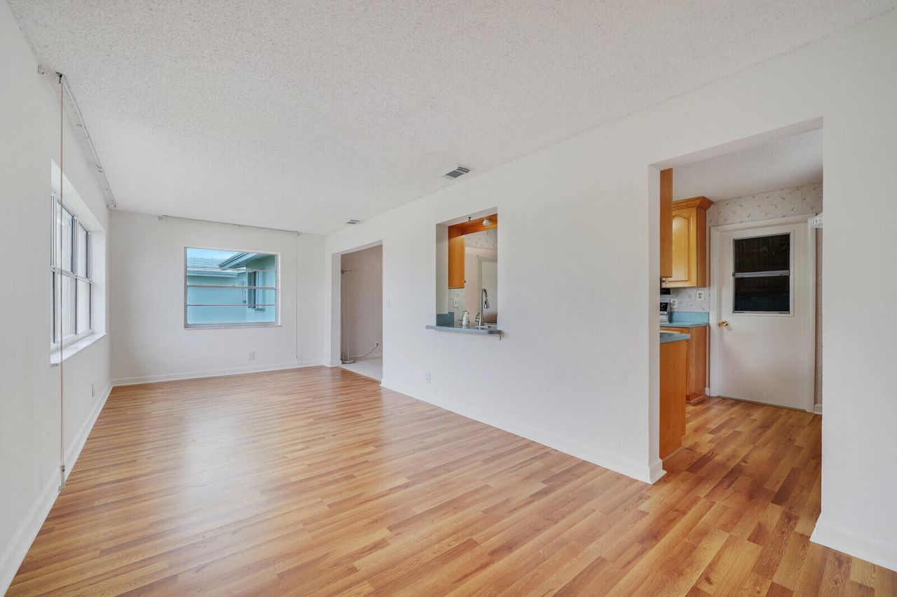 717 SW 15th Street, Boynton Beach, FL 33426 Photo