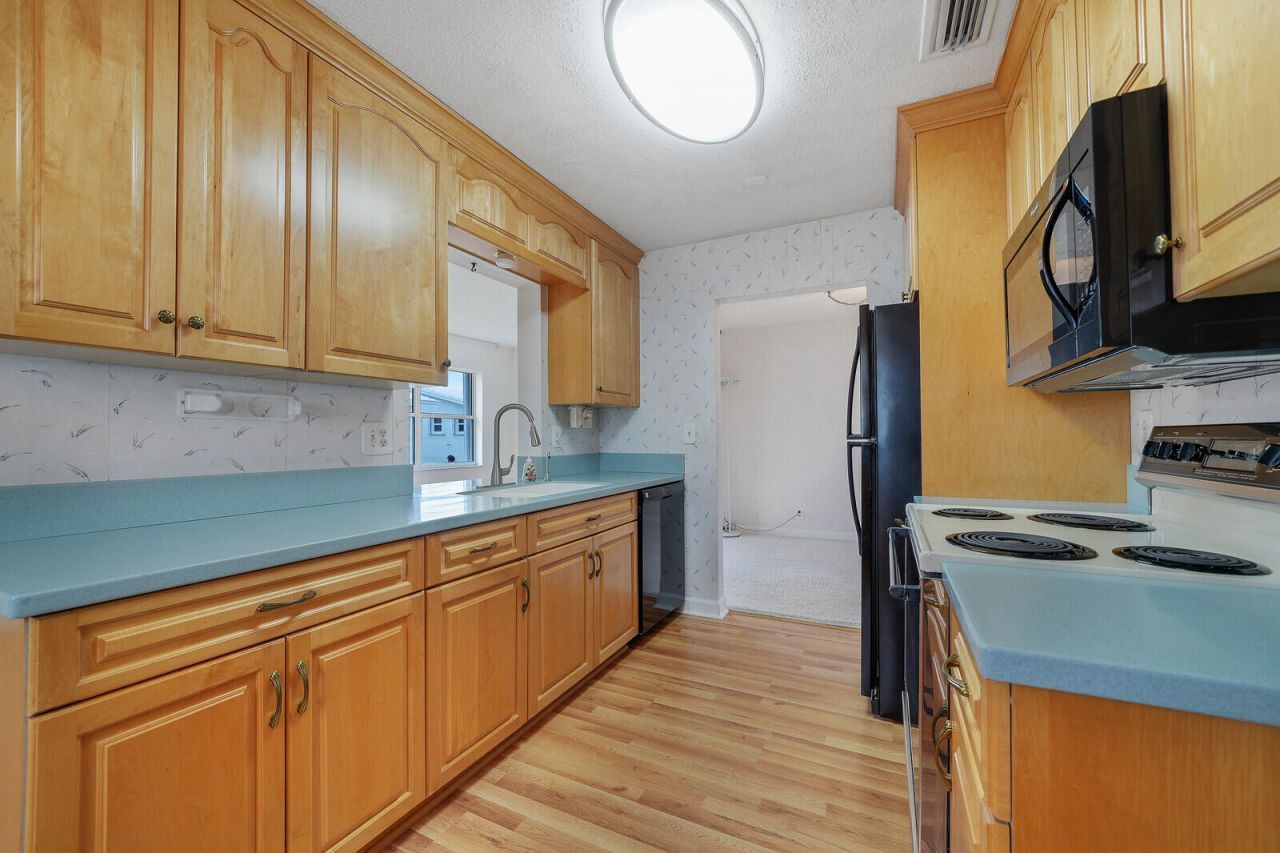 717 SW 15th Street, Boynton Beach, FL 33426 Photo