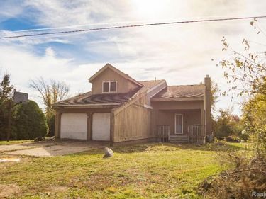 7356 N Territorial Road , Webster Township, Mi 48130