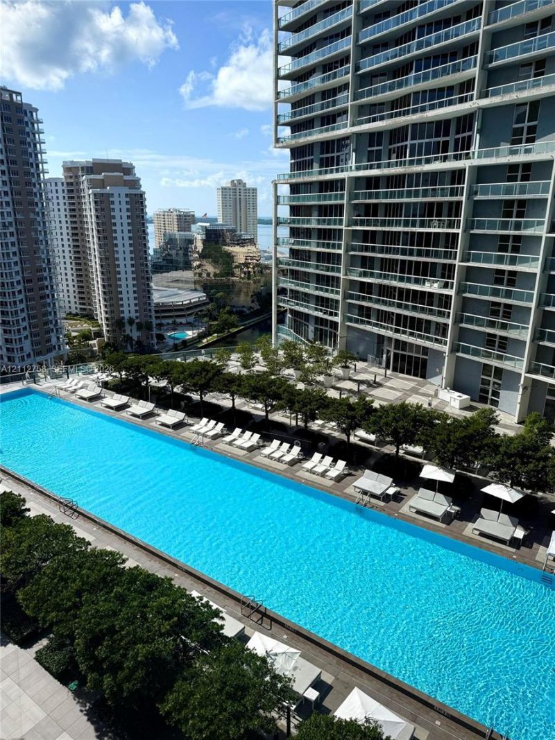 475 Brickell Ave , Unit 2011, Miami, FL 33131 Photo