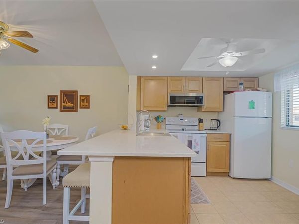 4790 S Cleveland AVE , Unit 607, FORT MYERS, FL 33907