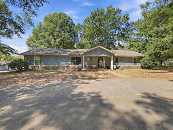 57 Kathy Cir Circle, Conway, AR 72032