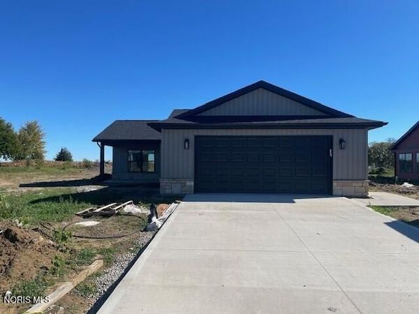 514 N Adrian Street , Lyons, OH 43533