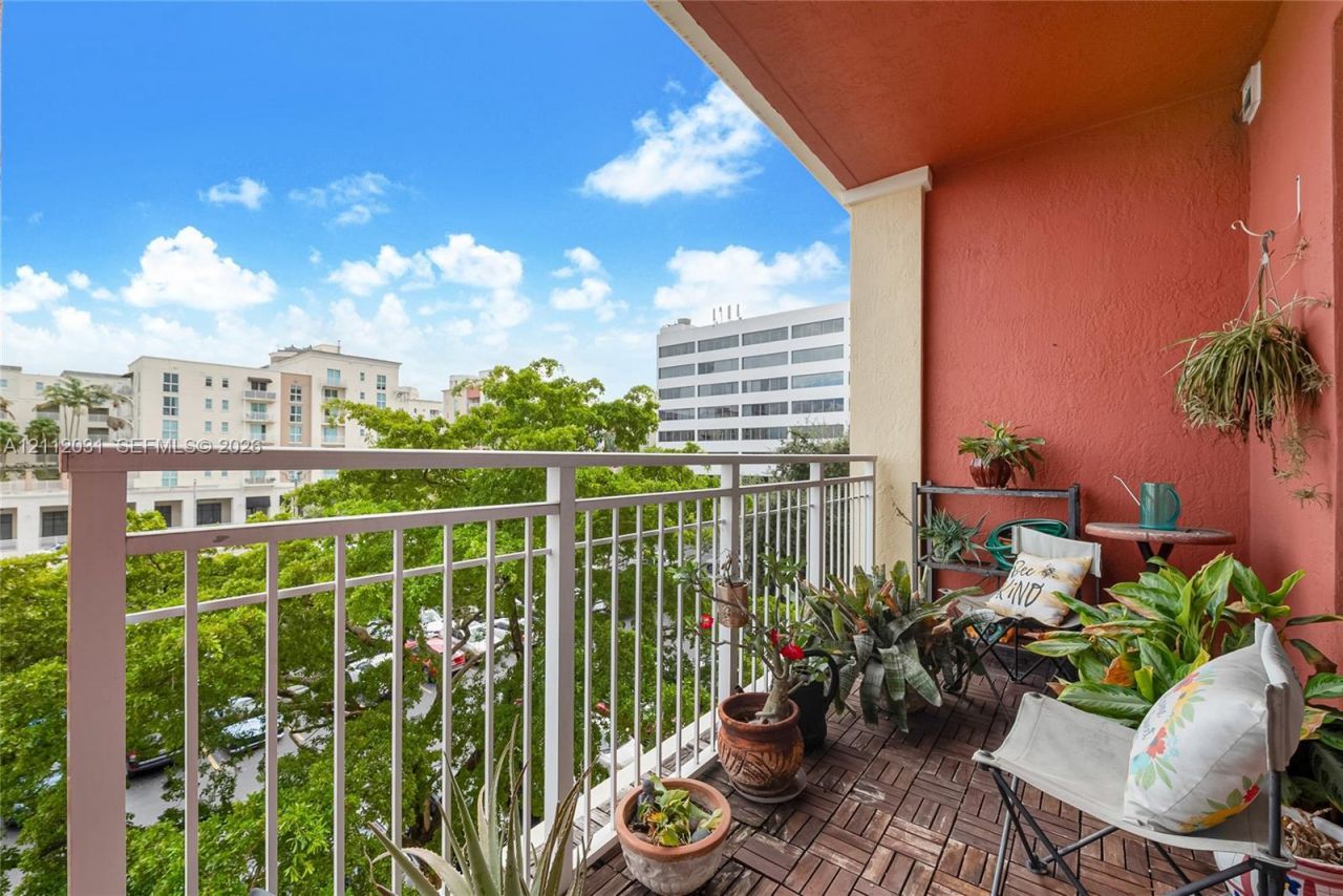 7355 SW 89th St , Unit 423N, Miami, FL 33156 Photo
