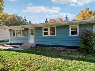5637 Rhode Island Avenue N, Crystal, MN 55428