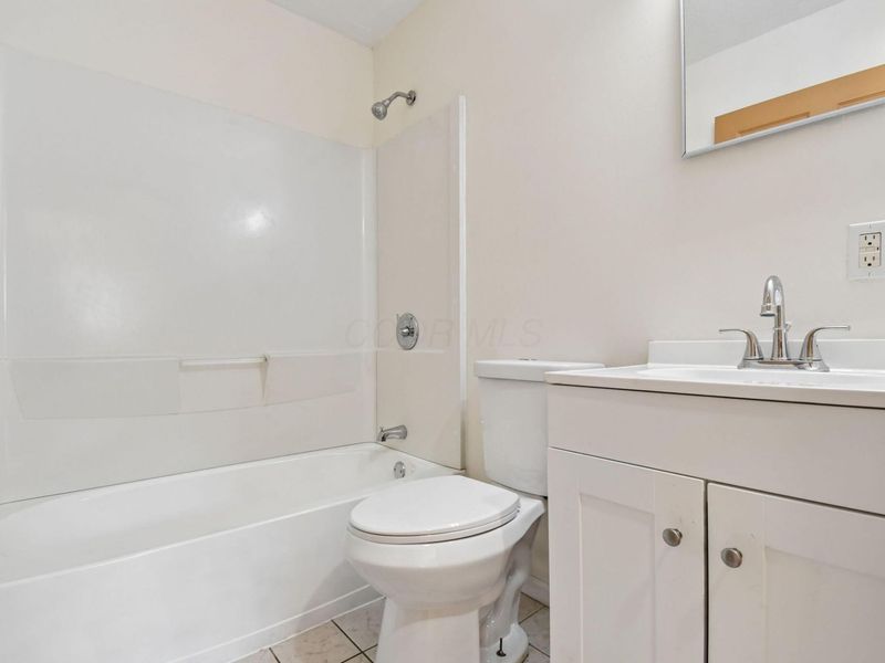 947 S Waverly Street , Unit 947, Columbus, OH 43227 Photo 7