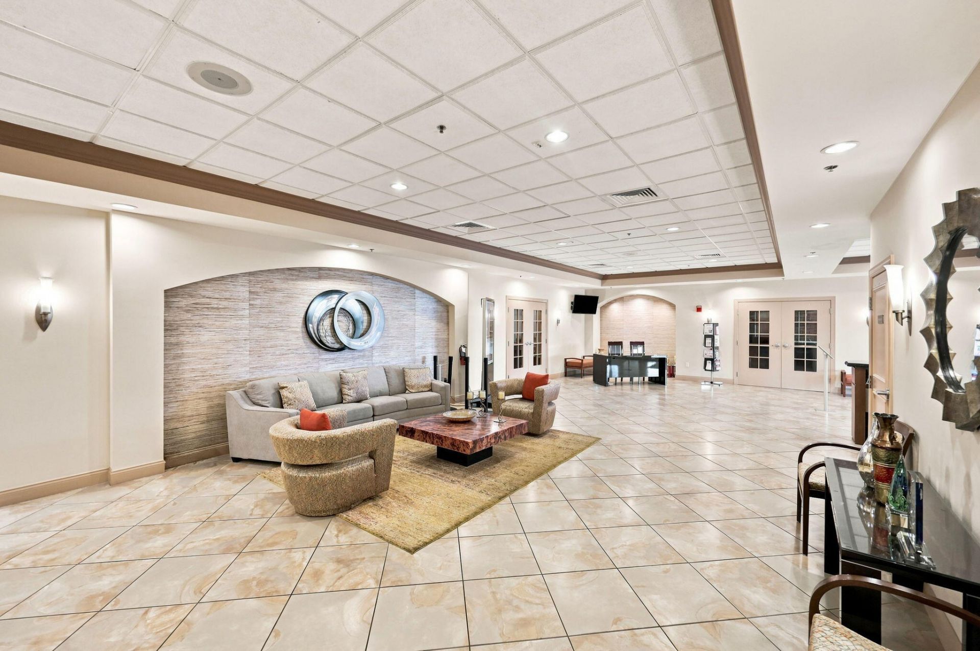 15456 Pembridge Drive, Unit 111, Delray Beach, FL 33484 Photo