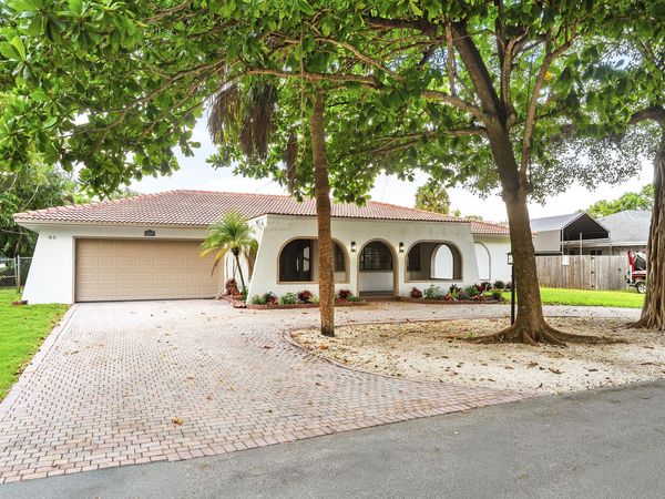 80 W PALM Drive, Margate, FL 33063