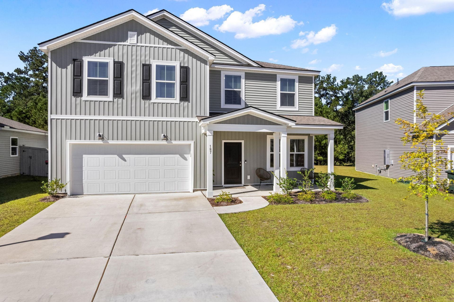 187 W Bradford Pointe Drive Photo 4
