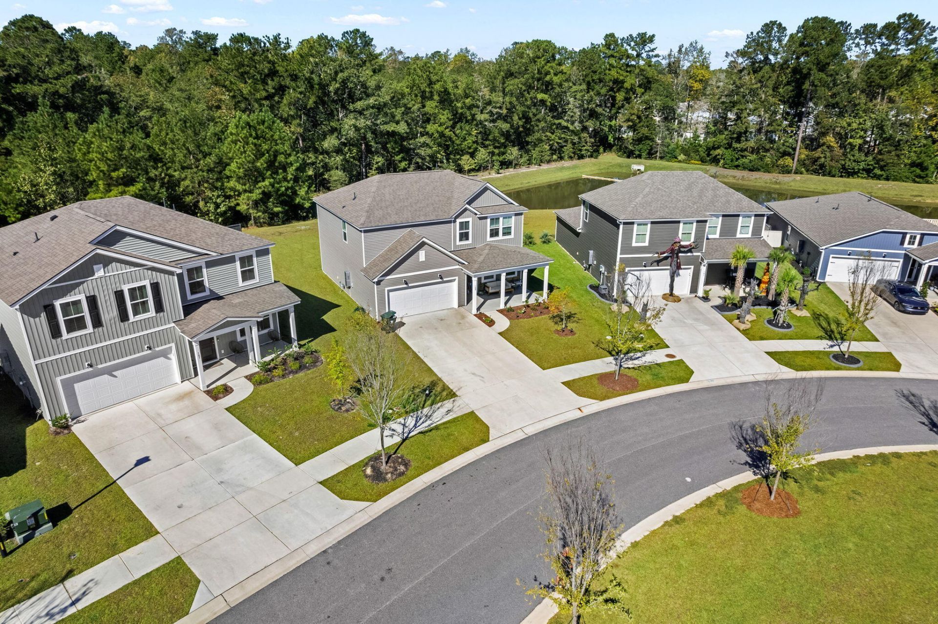 187 W Bradford Pointe Drive Photo 6