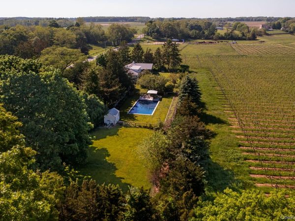 1100 Alvahs Lane , Cutchogue, NY 11935