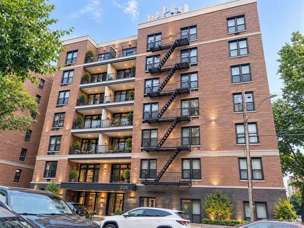 38-25 Parsons Boulevard , Unit 5A, Flushing, NY 11354