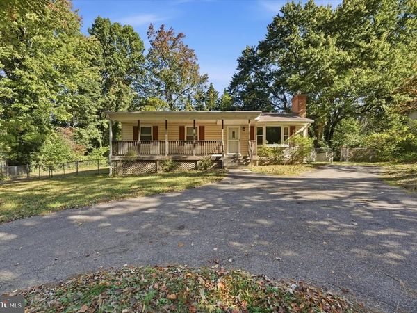 5730 LONG BEACH DRIVE , ST LEONARD, MD 20685