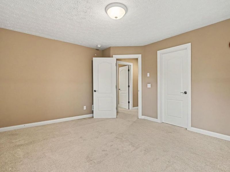 7491 Country Brook Court, Clearcreek Township, OH 45066 Photo 19