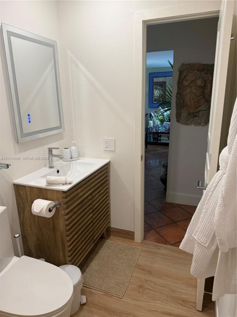 502 NW 98th Ct, Unit 502, Miami, FL 33172 Photo