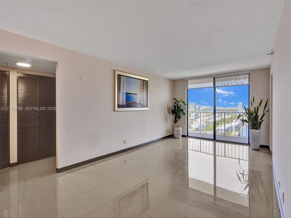 290 174th St , Unit 1708, Sunny Isles Beach, FL 33160
