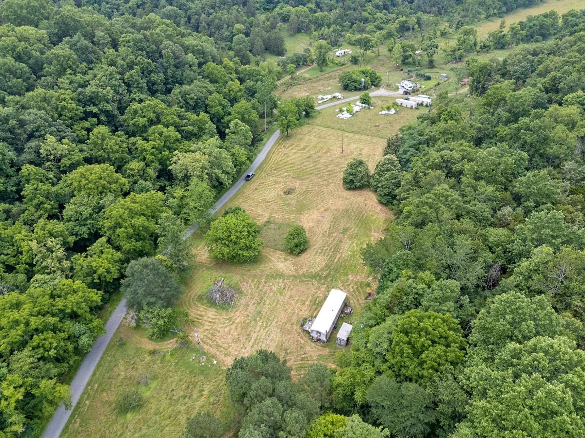 55 Thompson Hollow Rd , Taft, TN 38488 Main Photo
