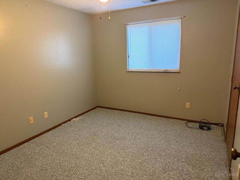 7220 Creekview Drive, Unit 2, Colerain Township, OH 45247 Photo 16