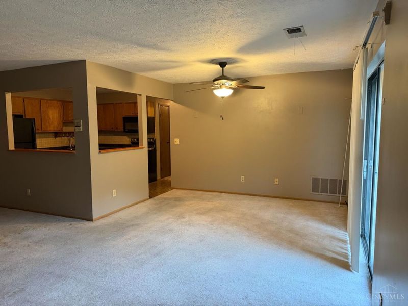 7220 Creekview Drive, Unit 2, Colerain Township, OH 45247 Photo 6
